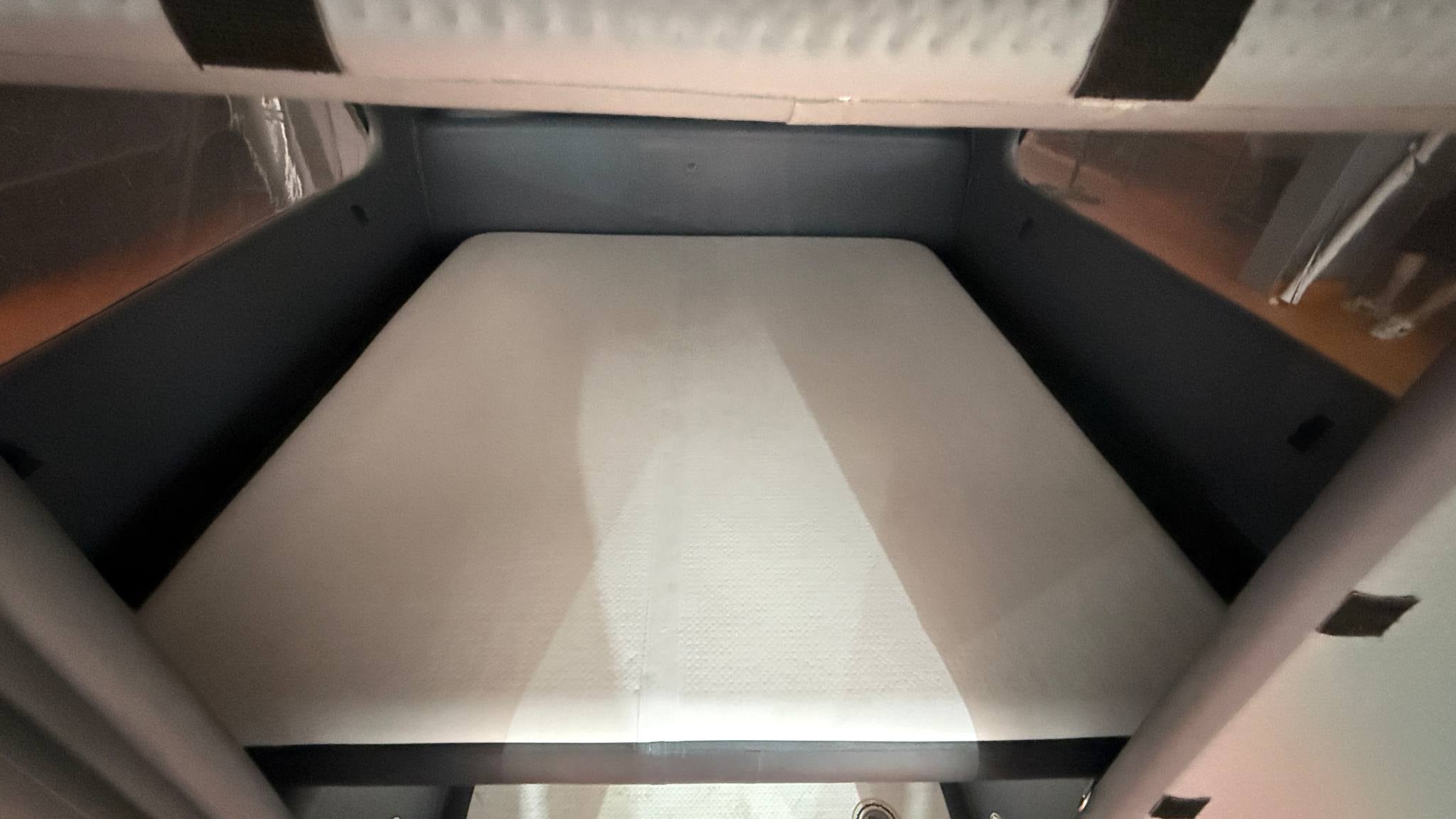 Full-Size Bed for ThAirCamper (76"x76'x6')